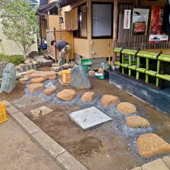 成田花むら玄関工事